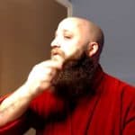 beard brush vs comb
