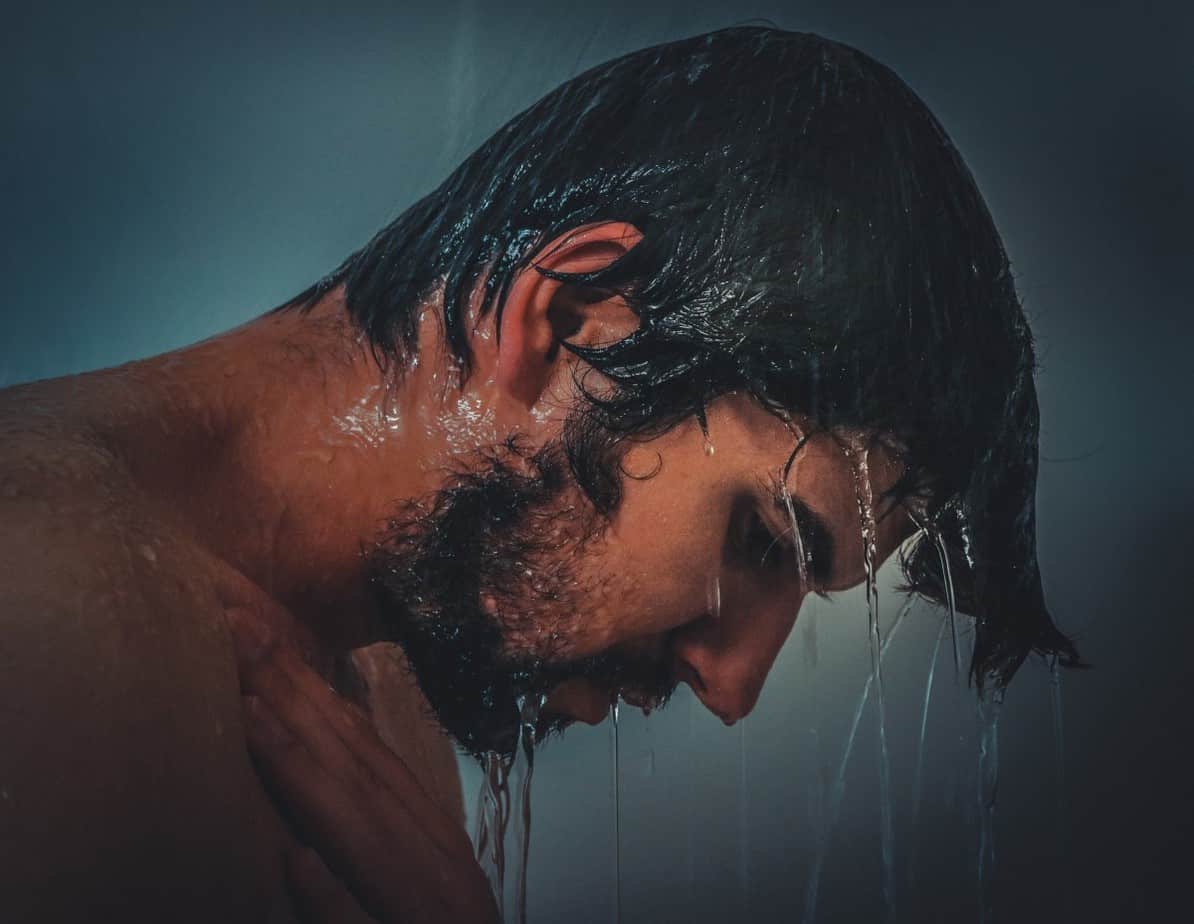 how often should you shampoo and condition your hair male