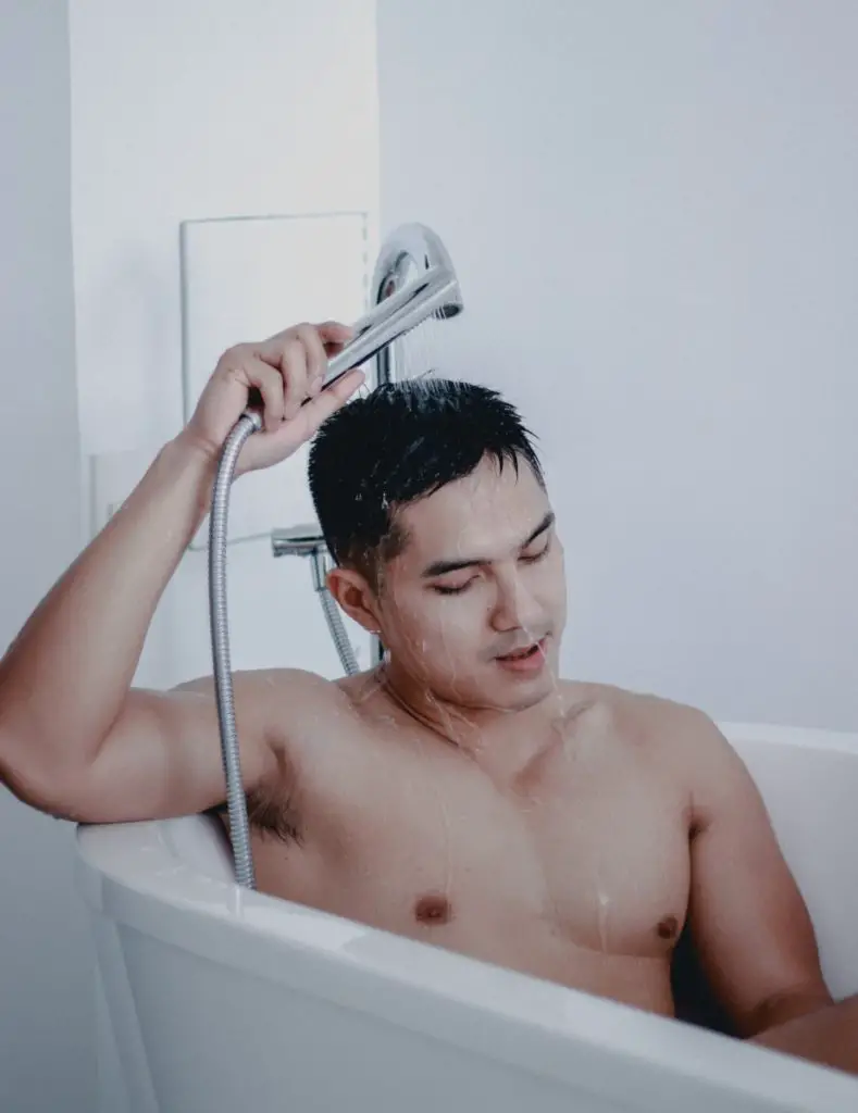 does taking a cold shower help you lose weight