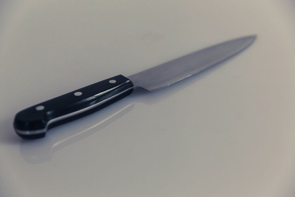 How Do Self Sharpening Knives Work