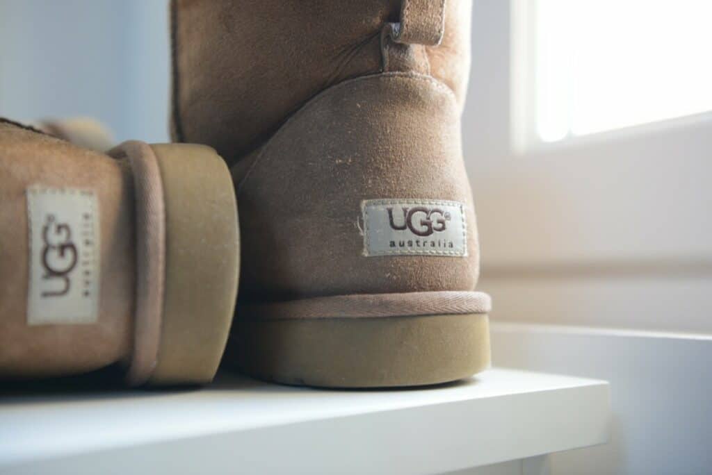 Can Uggs be washed in the washing machine