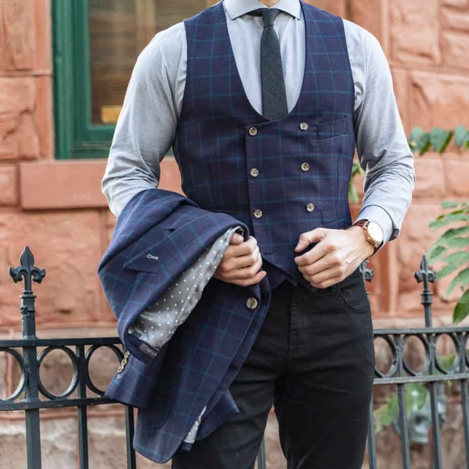 How to Wear a Vest With Jeans