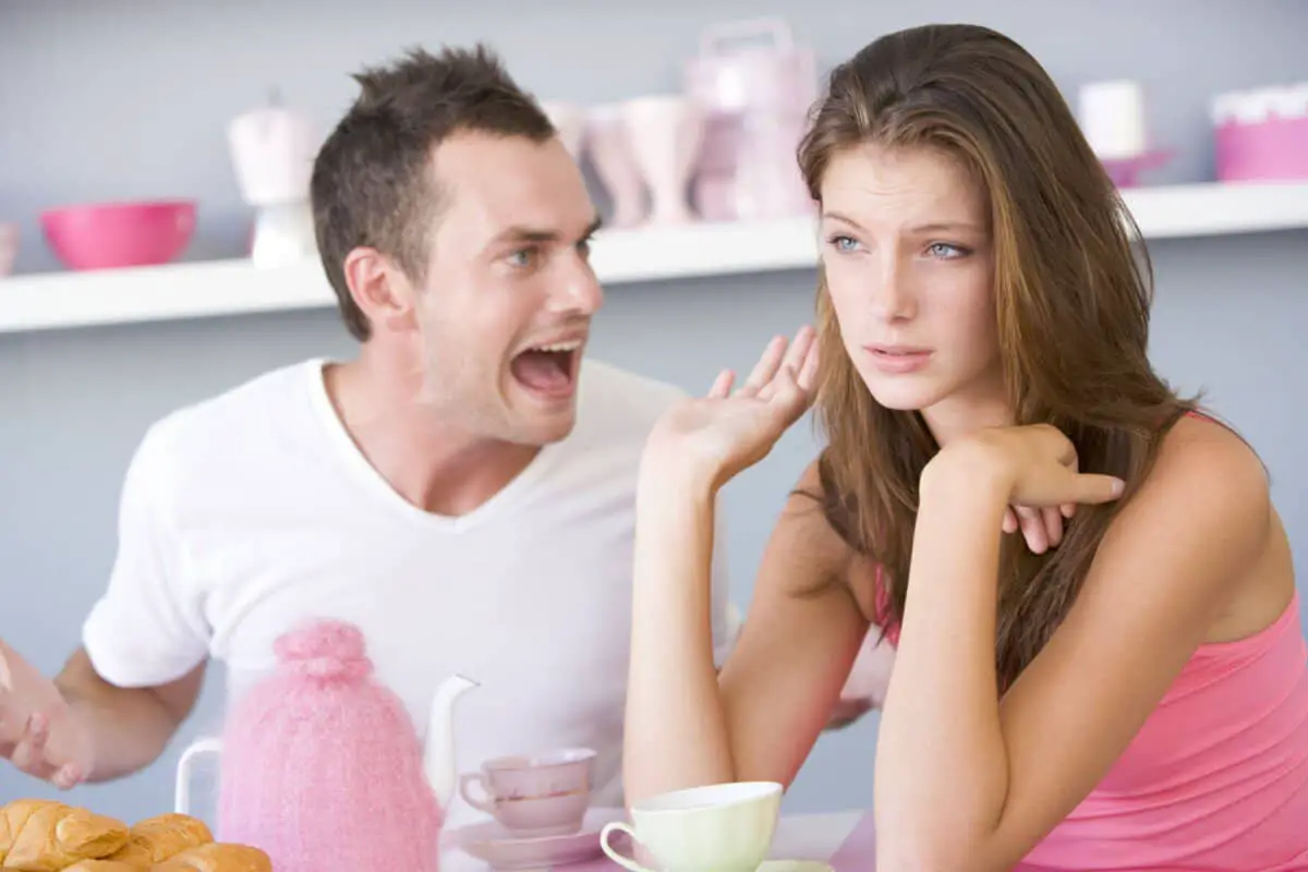 How to Deal With a Narcissist Spouse
